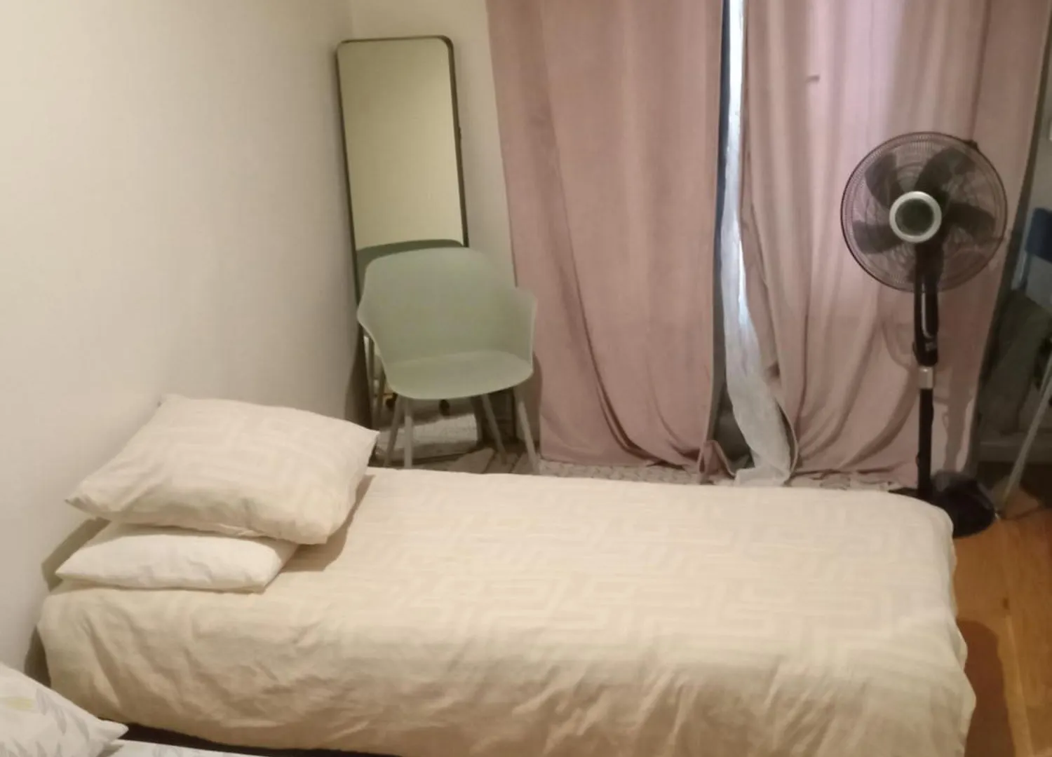 2 Pieces Proche Centre Villes Paris